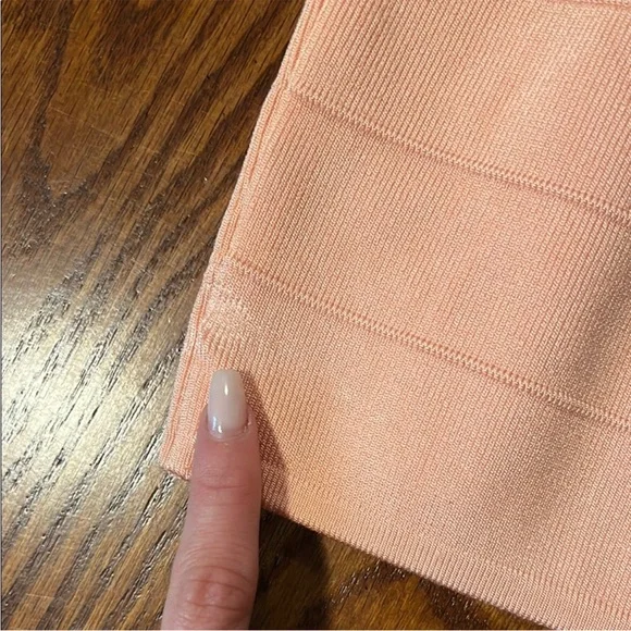 Guess | Women’s Size XS Salmon Pink Ribbed Bodycon Mini Dress - Picture 6 of 13